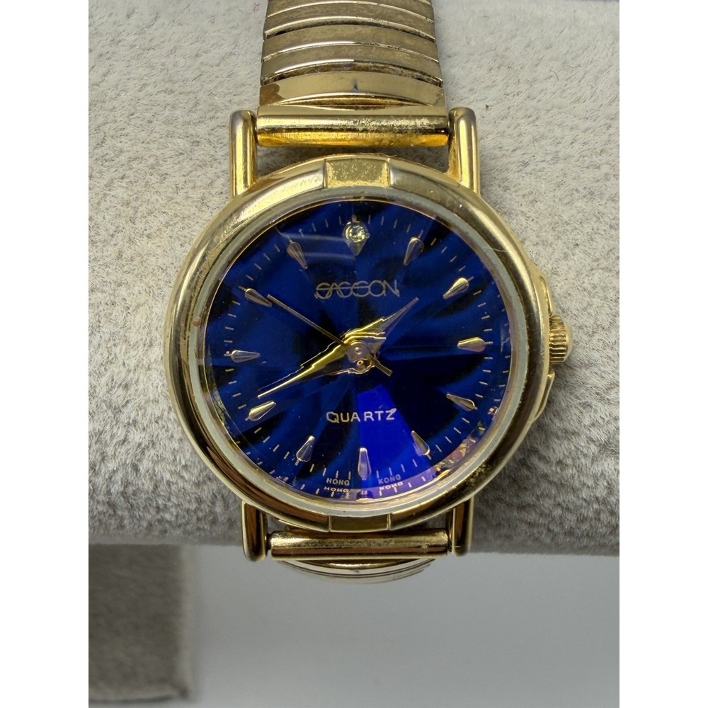Sasson New Battery Vintage Ladies Watch Blue Facceted Face 27MM 6" Stretch Band